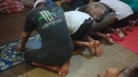 Polres Asahan Berikan Bimbingan Sholat Dzuhur Bagi Tahanan Muslim